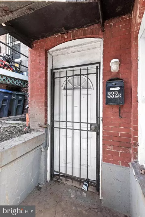Exterior - 330 4th St SE, Washington, DC 20003 photo 6 of 8