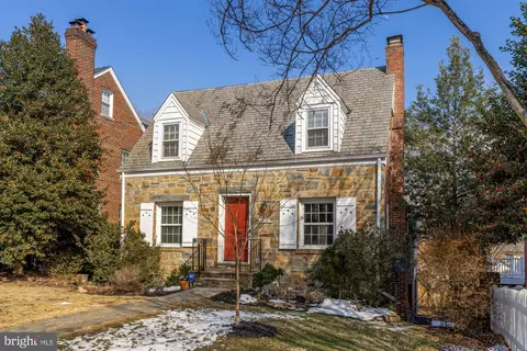 5413 31st St NW, Washington, DC 20015