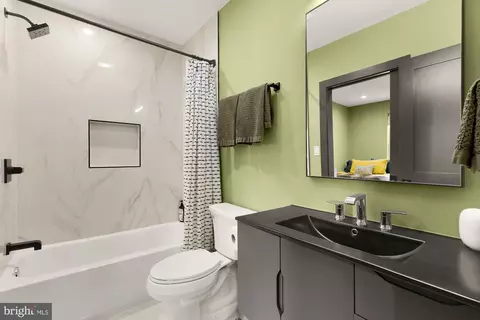 Bath - 47 T St NE, Washington, DC 20002 photo 3 of 4