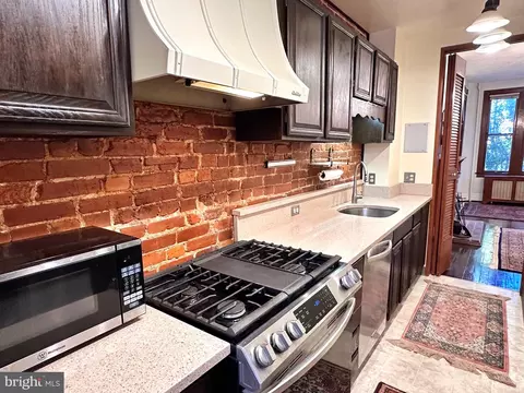 Kitchen - 434 434 12 6th St NE, Washington, DC 20002 photo 2 of 4