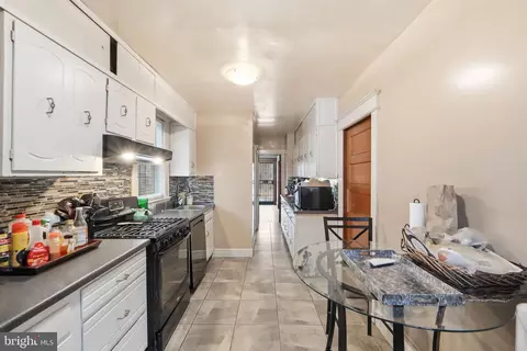Entry Way - 4100 20th St NE, Washington, DC 20018 photo 5 of 8