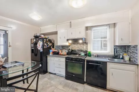 Kitchen - 4100 20th St NE, Washington, DC 20018 photo 2 of 2