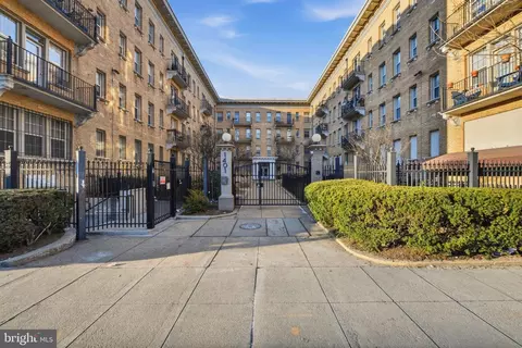 1401 Columbia Rd NW #414, Washington, DC 20009