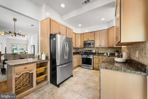 Kitchen - 656 9th St NE, Washington, DC 20002 photo 1 of 5