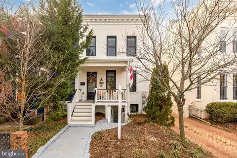 1415 F St NE, Washington, DC 20002