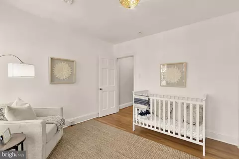 1561 33rd St NW, Washington, DC 20007 photo 12