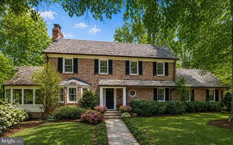 2025 Trumbull Ter NW, Washington, DC 20011