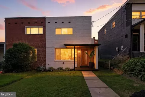 125 Urell Pl NE, Washington, DC 20011