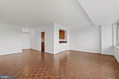 Living - 3900 Watson Pl NW #A- 8E, Washington, DC 20016 photo 3 of 5