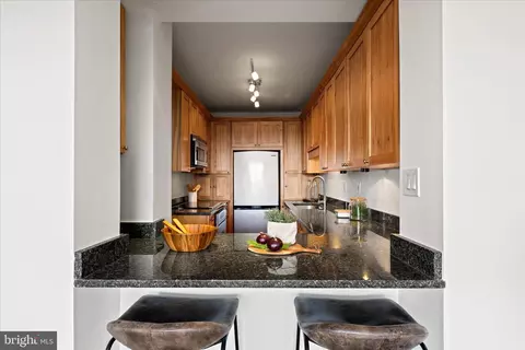 Kitchen - 3900 Watson Pl NW #A- 8E, Washington, DC 20016 photo 3 of 4