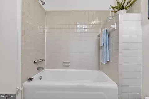 15 3rd St NE #4, Washington, DC 20002 photo 28