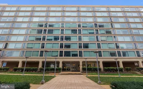 1101 3rd St SW #114, Washington, DC 20024