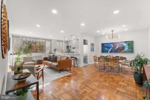 4200 Cathedral Ave NW #610, Washington, DC 20016