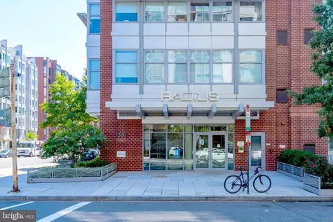 1300 N Street St NW #214, Washington, DC 20005