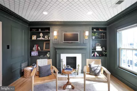 Other - 708 I St SE, Washington, DC 20003 photo 4 of 14
