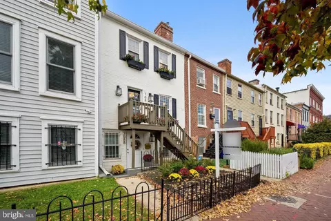 Other - 708 I St SE, Washington, DC 20003 photo 1 of 14