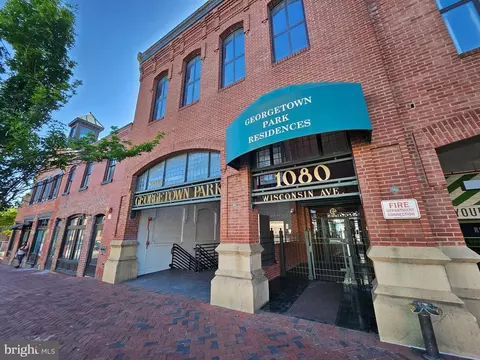 1080 Wisconsin Ave NW #2020, Washington, DC 20007