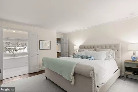 4520 Dexter St NW, Washington, DC 20007 photo 12