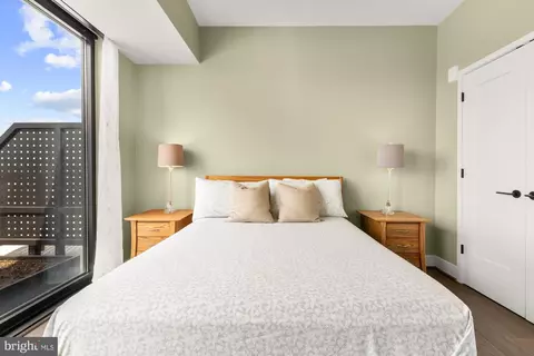 Bedroom - 1300 4th St SE #PH2, Washington, DC 20003 photo 3 of 5