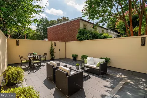 Exterior - 1617 35th St NW, Washington, DC 20007 photo 3 of 6