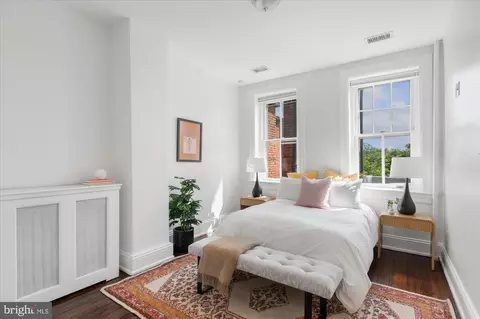 Bedroom - 1617 35th St NW, Washington, DC 20007 photo 4 of 5