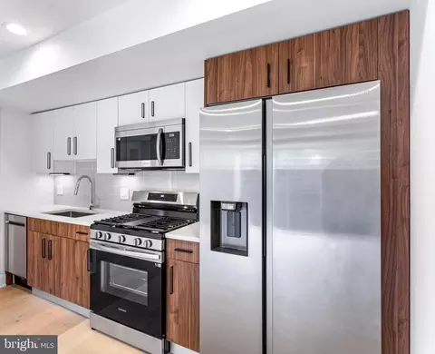 845 19th St NE #4, Washington, DC 20002