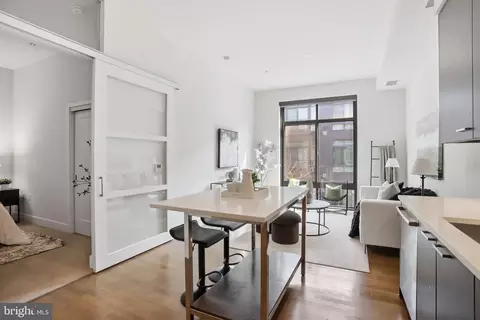 525 Water St SW #311, Washington, DC 20024