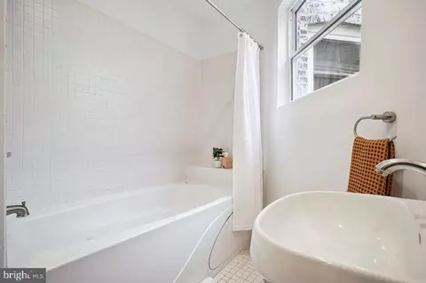 1227 Duncan Pl NE, Washington, DC 20002 photo 28