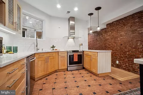 1227 Duncan Pl NE, Washington, DC 20002 photo 13