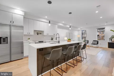 320 Webster St NW #2, Washington, DC 20011