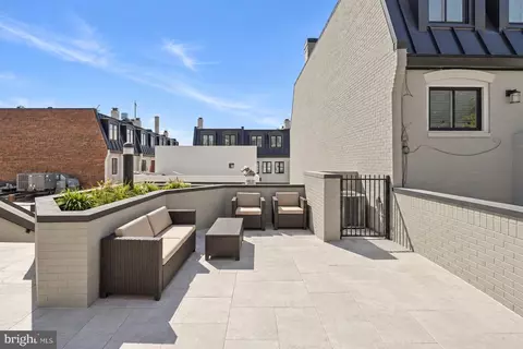 Exterior - 1236 Eton Ct NW, Washington, DC 20007 photo 4 of 9