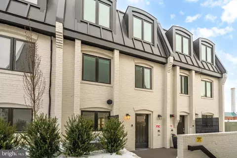 1202 Potomac St NW #T6, Washington, DC 20007