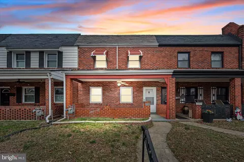 3446 Dix St NE, Washington, DC 20019