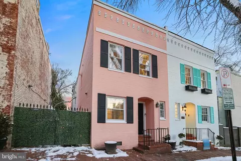 1233 Potomac St NW, Washington, DC 20007