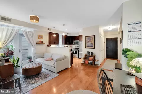 4800 Georgia Ave NW #404, Washington, DC 20011