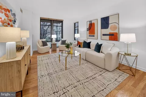 475 K St NW #404, Washington, DC 20001