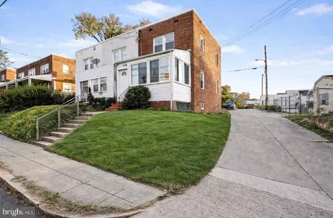 3334 10th Pl SE, Washington, DC 20032