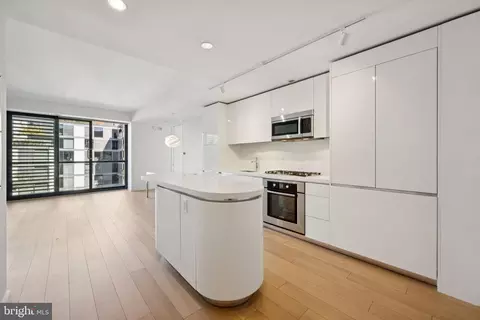 Kitchen - 925 H St NW #903, Washington, DC 20001 photo 1 of 5