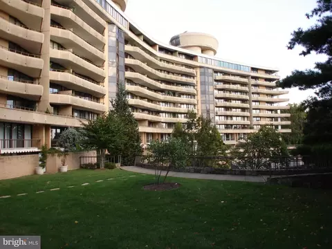 4200 Massachusetts Ave NW #615, Washington, DC 20016