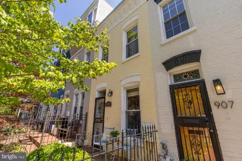 Exterior - 909 8th St NE, Washington, DC 20002 photo 1 of 5