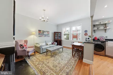 Living - 18 9th St NE #307, Washington, DC 20002 photo 1 of 1