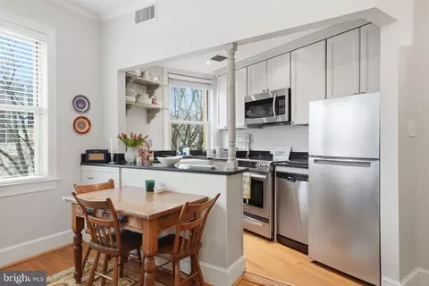 Kitchen - 18 9th St NE #307, Washington, DC 20002 photo 2 of 3
