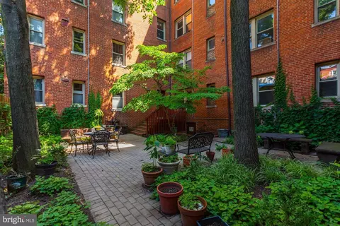 Exterior - 18 9th St NE #307, Washington, DC 20002 photo 1 of 3
