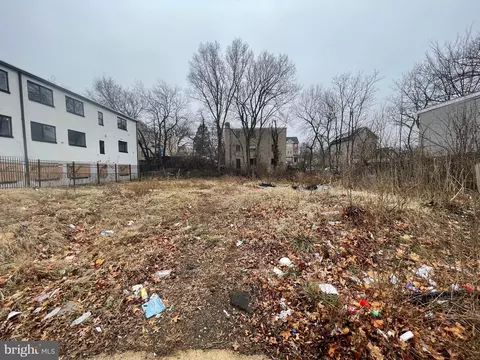 5020 Bass Pl SE, Washington, DC 20019