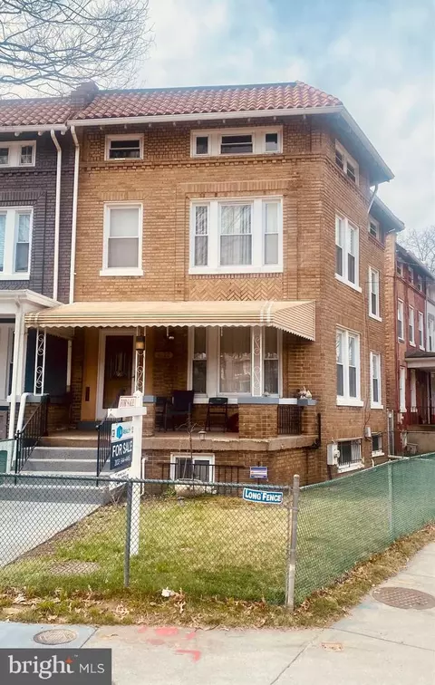 4122 Illinois Ave NW, Washington, DC 20011