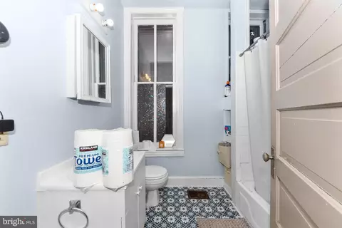 Bath - 1013 Independence Ave SE, Washington, DC 20003 photo 1 of 2