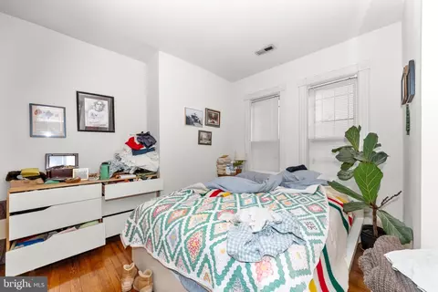 Bedroom - 1013 Independence Ave SE, Washington, DC 20003 photo 4 of 5