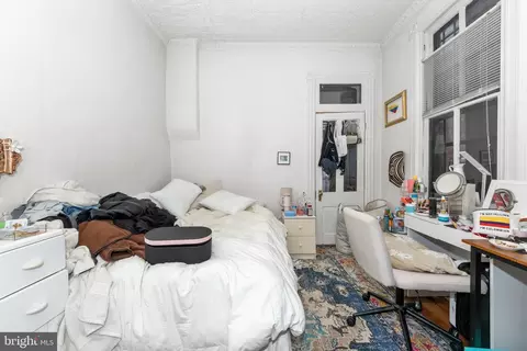Bedroom - 1013 Independence Ave SE, Washington, DC 20003 photo 3 of 5