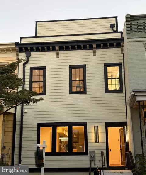 1203 G St NE, Washington, DC 20002