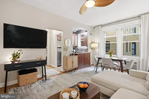 2010 Kalorama Rd NW #304, Washington, DC 20009